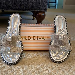 Wild Diva sparkle sandals!